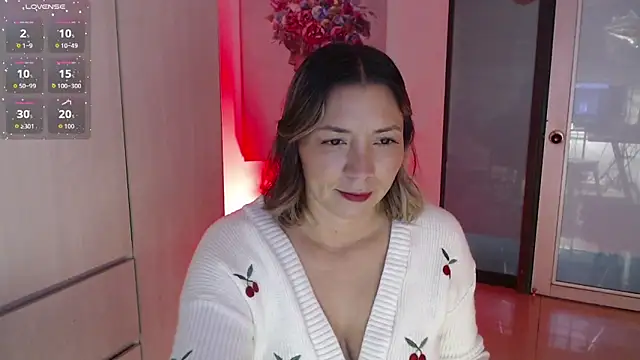 milfsecret69 online show from April 5, 2026, 11:50 am