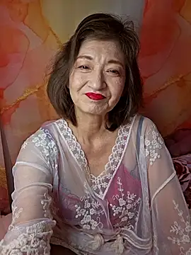 Snapshot of URAN429 chatting on April 23, 2026, 5:25 pm URAN429 online show from April 23, 2026, 5:25 pm