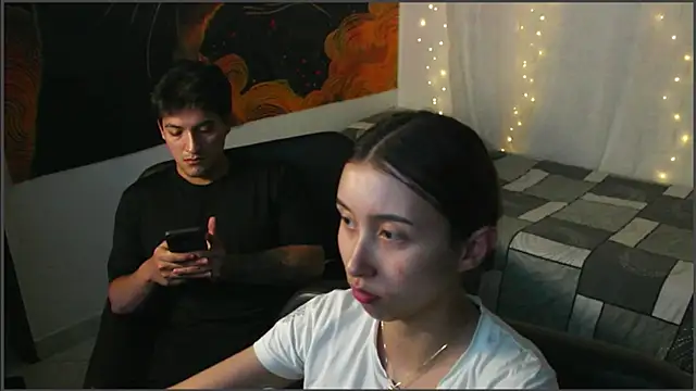 Snapshot of RoseSinsDonViktor chatting on April 24, 2026, 9:50 pm RoseSinsDonViktor online show from April 24, 2026, 9:50 pm