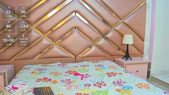 LauraRoot online show from February 4, 2026, 11:38 am