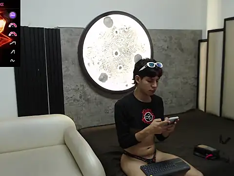 Philipp-Jones online show from February 20, 2026, 12:18 pm