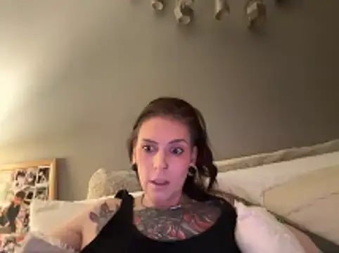 Snapshot of Sexysanka chatting on February 11, 2026, 3:06 am Sexysanka online show from February 11, 2026, 3:06 am