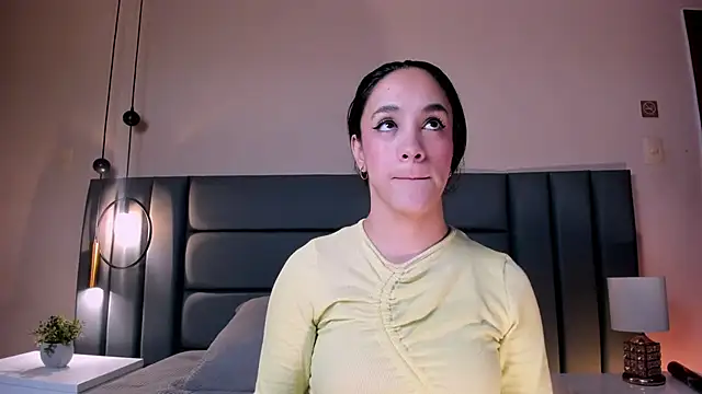 CelesteQueeen online show from March 5, 2026, 11:51 am