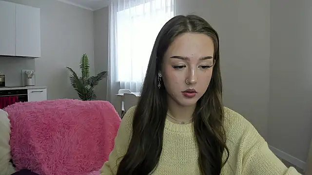 Snapshot of G0od_girl chatting on February 7, 2026, 8:33 am G0od girl online show from February 7, 2026, 8:33 am