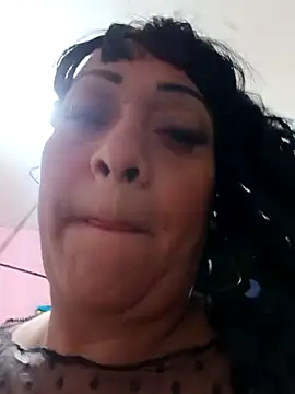 Snapshot of SabrinaColin chatting on February 11, 2026, 3:28 am SabrinaColin online show from February 11, 2026, 3:28 am