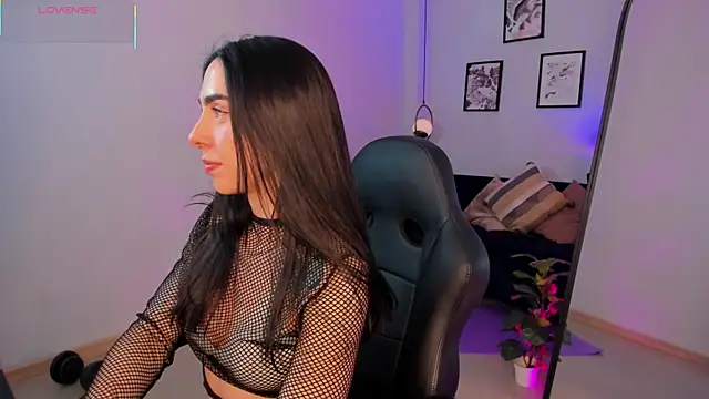 Snapshot of Luna_tagliaferri chatting on May 10, 2026, 9:05 pm Luna tagliaferri online show from May 10, 2026, 9:05 pm