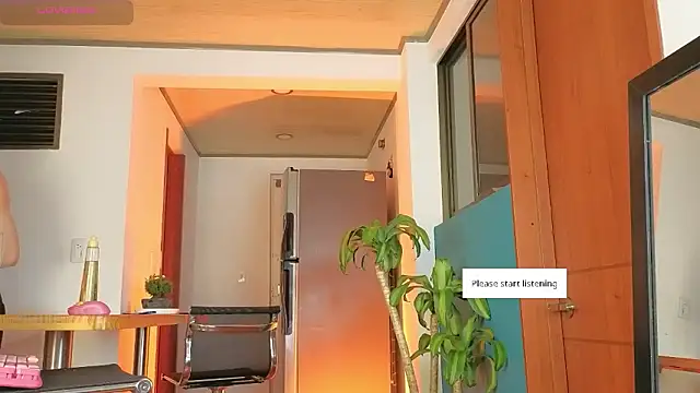 Snapshot of golden_twink_ chatting on February 24, 2026, 7:09 am golden twink online show from February 24, 2026, 7:09 am