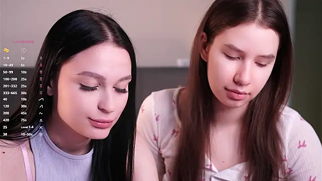 Snapshot of ZofiaSoshnik chatting on February 15, 2026, 7:09 am ZofiaSoshnik online show from February 15, 2026, 7:09 am