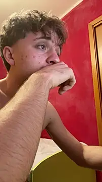 Incolinco07 online show from February 26, 2026, 8:20 pm