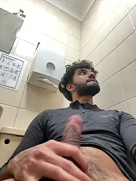 Snapshot of Sloppyking6969 chatting on February 21, 2026, 2:46 am Sloppyking6969 online show from February 21, 2026, 2:46 am