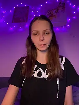 kirakotarina28 online show from February 11, 2026, 12:10 am