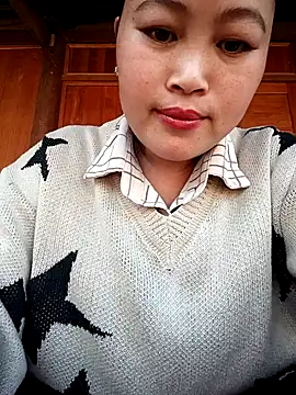 Snapshot of Mayly_Sweet chatting on February 6, 2026, 9:05 am Mayly Sweet online show from February 6, 2026, 9:05 am