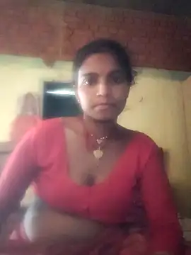 Snapshot of Gungun_thakur chatting on May 13, 2026, 7:26 am Gungun thakur online show from May 13, 2026, 7:26 am