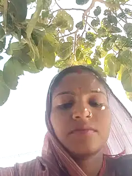 Snapshot of Gungun_thakur chatting on March 4, 2026, 6:21 am Gungun thakur online show from March 4, 2026, 6:21 am