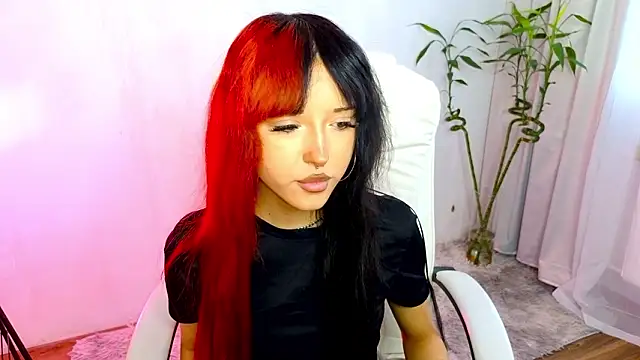   Amiraa online show from February 5, 2026, 11:06 am