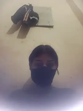 Snapshot of queen_gairl chatting on February 12, 2026, 5:51 am queen gairl online show from February 12, 2026, 5:51 am