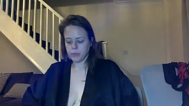 Snapshot of ElizabethArden42- chatting on February 27, 2026, 8:41 pm ElizabethArden42- online show from February 27, 2026, 8:41 pm