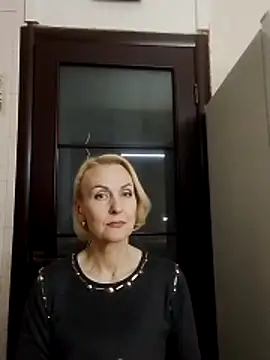 Snapshot of MichelleSolis chatting on February 16, 2026, 2:37 pm MichelleSolis online show from February 16, 2026, 2:37 pm