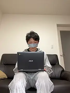 K0U-123 online show from March 11, 2026, 1:49 pm