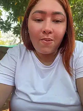 Snapshot of Rouse-Antonella_ chatting on April 30, 2026, 5:20 pm Rouse-Antonella online show from April 30, 2026, 5:20 pm