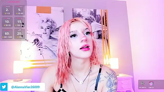 AlannaViera online show from June 29, 2026, 11:54 am