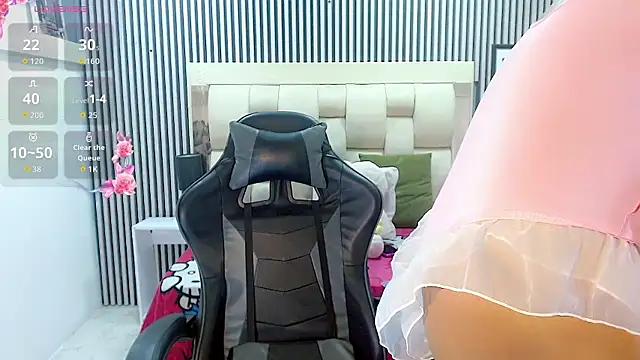 Snapshot of Sophia_Valentina chatting on February 19, 2026, 12:57 pm Sophia Valentina online show from February 19, 2026, 12:57 pm