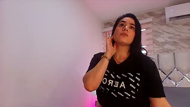 Snapshot of ivanna_vg chatting on March 25, 2026, 7:13 pm ivanna vg online show from March 25, 2026, 7:13 pm