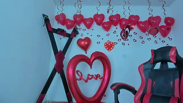 Steven and Camilo18 online show from February 12, 2026, 11:43 am