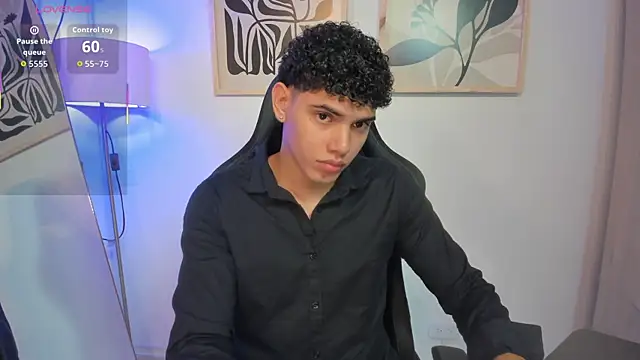 Snapshot of justin_payn14 chatting on June 4, 2026, 12:43 pm justin payn14 online show from June 4, 2026, 12:43 pm