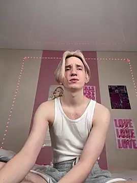 Ron Vilss online show from February 12, 2026, 4:34 am