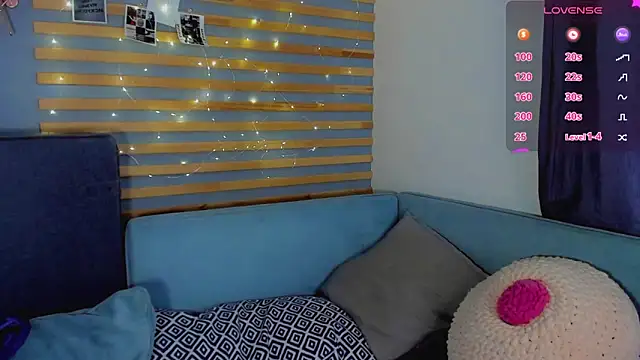 Alice Wanderr online show from March 2, 2026, 5:08 am