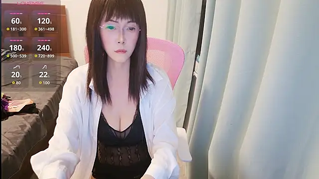 Snapshot of Flive-xiaoyu chatting on February 3, 2026, 3:28 pm Flive-xiaoyu online show from February 3, 2026, 3:28 pm