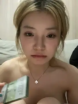 Snapshot of Rabbit-15 chatting on July 3, 2026, 1:28 pm Rabbit-15 online show from July 3, 2026, 1:28 pm