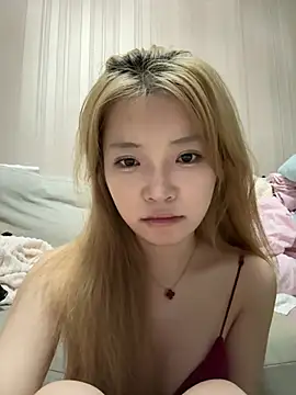 Snapshot of Rabbit-15 chatting on June 26, 2026, 12:33 pm Rabbit-15 online show from June 26, 2026, 12:33 pm