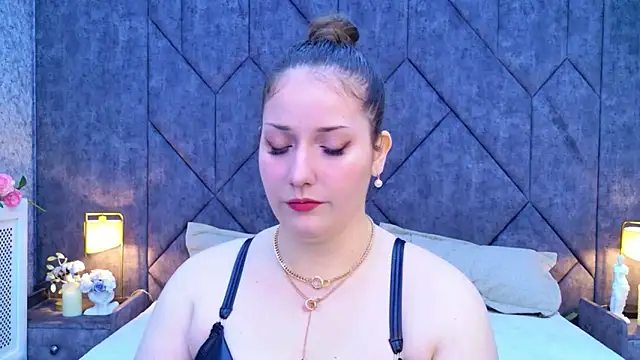 Anora Mills online show from March 24, 2026, 5:51 am