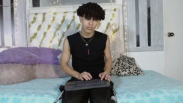 ian smith  online show from March 3, 2026, 11:28 am