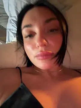 Snapshot of HotDevilGirl_ chatting on March 2, 2026, 5:09 pm HotDevilGirl online show from March 2, 2026, 5:09 pm