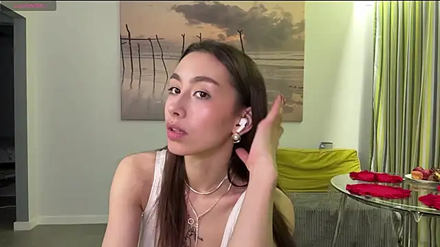 DeliaPesta online show from February 19, 2026, 7:33 pm