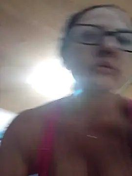 Snapshot of hotcasal69 chatting on February 13, 2026, 10:10 pm hotcasal69 online show from February 13, 2026, 10:10 pm