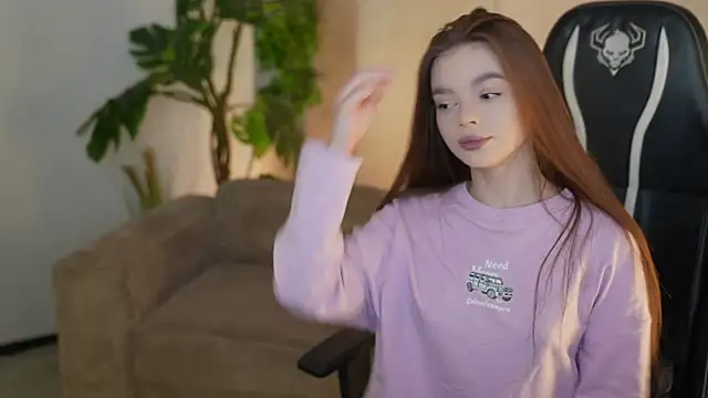 Zlata Sky online show from December 14, 2025, 4:01 pm