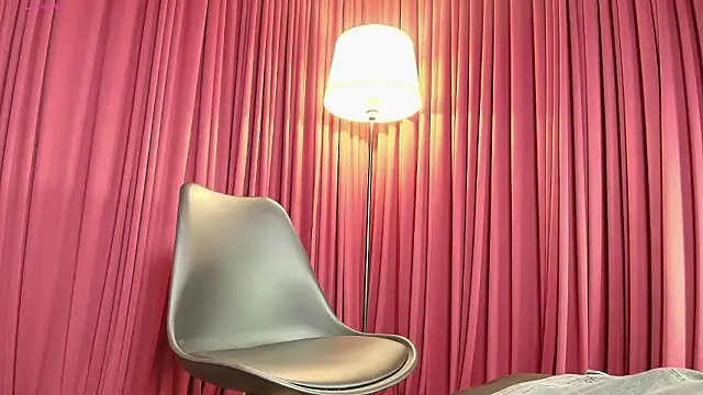 Sharlotte  1 online show from March 6, 2026, 11:49 am