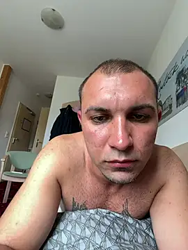 Snapshot of Schneewittchen030 chatting on July 5, 2026, 10:44 am Schneewittchen030 online show from July 5, 2026, 10:44 am