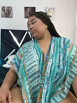 Snapshot of AlahiaFrequency chatting on February 25, 2026, 7:36 pm AlahiaFrequency online show from February 25, 2026, 7:36 pm