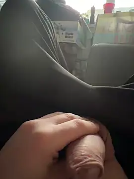 twankletoes1234 online show from April 19, 2026, 5:08 am