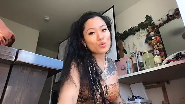 222goddess444you online show from April 1, 2026, 5:54 pm