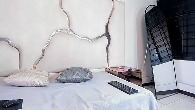 Snapshot of SexyAlyssax69 chatting on March 1, 2026, 2:55 am SexyAlyssax69 online show from March 1, 2026, 2:55 am