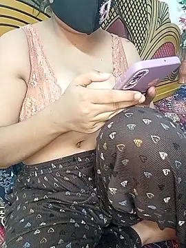 Snapshot of Rotna_begum chatting on March 2, 2026, 4:58 pm Rotna begum online show from March 2, 2026, 4:58 pm