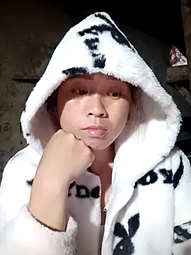 Snapshot of cana4455 chatting on February 19, 2026, 5:32 pm cana4455 online show from February 19, 2026, 5:32 pm