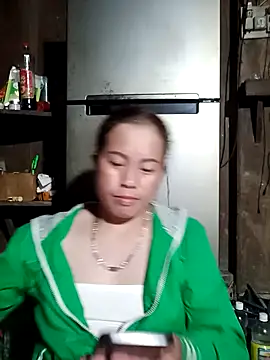 Snapshot of cana4455 chatting on February 17, 2026, 12:02 pm cana4455 online show from February 17, 2026, 12:02 pm