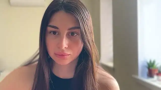 LiluMartiznir online show from March 20, 2026, 9:32 am